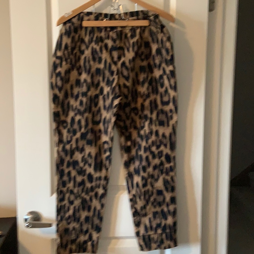 Animal print pant